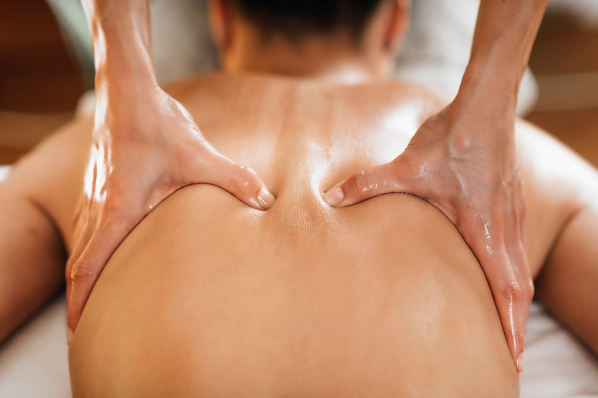 Quelle huile de massage pour un couple choisir ?